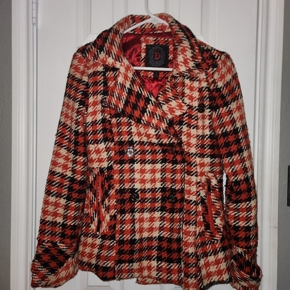 Dollhouse Jackets & Blazers - Dollhouse OUTERWEAR SIZE SMALL GORGEOUS RED/BLACK/CREAM COAT